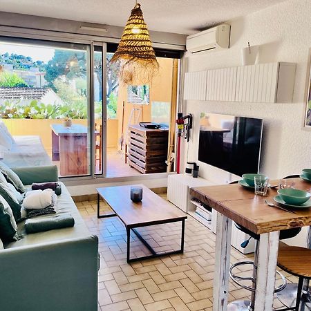 Cosy Deux Pieces Pour 4 Personnes En Centre Ville Classe Cavalaire-sur-Mer Exterior foto