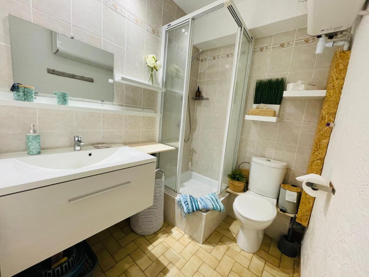 Cosy Deux Pieces Pour 4 Personnes En Centre Ville Classe Cavalaire-sur-Mer Exterior foto